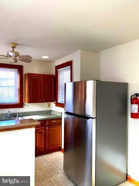 116 Station Ave in Gloucester Township, NJ - Foto de edificio - Building Photo