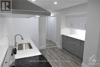 375 MacKay St in Ottawa, ON - Building Photo - Building Photo
