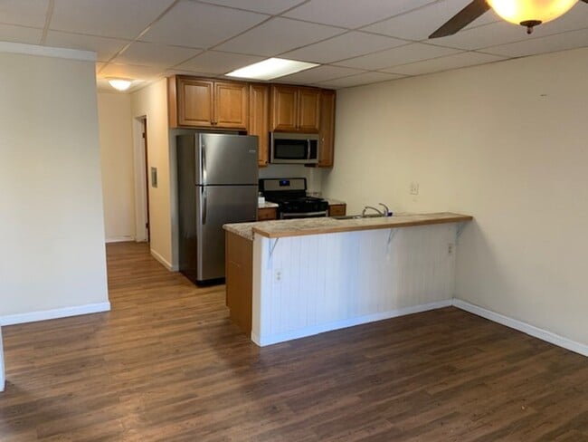 12225 Woodside Ave in Lakeside, CA - Building Photo - Building Photo