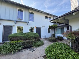 14542 Carfax Dr in Tustin, CA - Building Photo