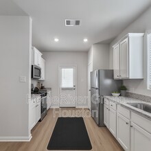 2506 Green Jasper Dr in Arcola, TX - Building Photo - Building Photo