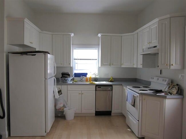 11 Craigie St, Unit 3