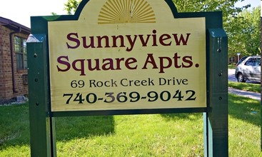 Sunnyview Square Apartments in Delaware, OH - Building Photo - Building Photo