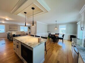 54 Albemarle Rd in Waltham, MA - Building Photo - Building Photo