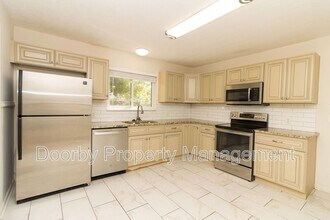 833 Ashland Terrace in Chattanooga, TN - Building Photo - Building Photo