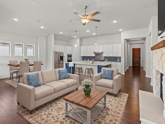 133 Maravillas in Boerne, TX - Building Photo - Building Photo