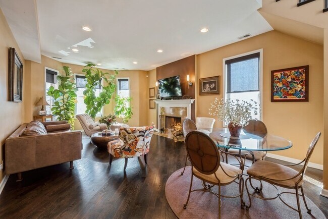 4458 S Greenwood Ave in Chicago, IL - Building Photo - Building Photo