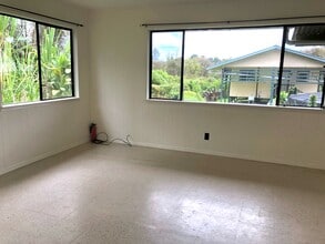 18-2050 Nau Nani Rd in Mountain View, HI - Building Photo - Building Photo