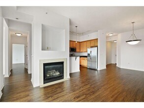 500 E Grant St-Unit -2405 in Minneapolis, MN - Building Photo - Building Photo