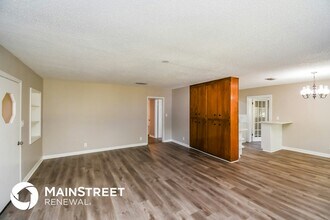 4585 Palmer Ave in Jacksonville, FL - Building Photo - Building Photo