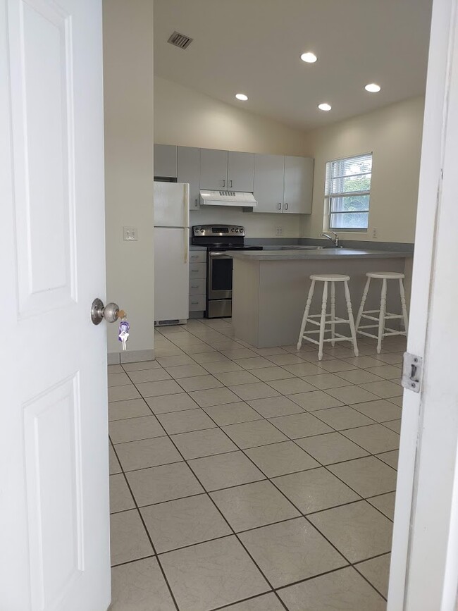 1504 Flagler Ave, Unit 1# in Key West, FL - Foto de edificio - Building Photo