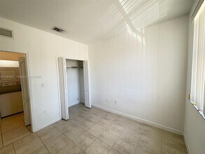 2460 SE 16th Terrace in Homestead, FL - Building Photo - Building Photo