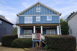 3239 Osborne Rd NE in Atlanta, GA - Building Photo