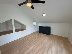 2016 E 11th St in Austin, TX - Building Photo - Building Photo