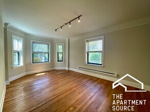 2315 N Rockwell St, Unit A3 in Chicago, IL - Foto de edificio - Building Photo