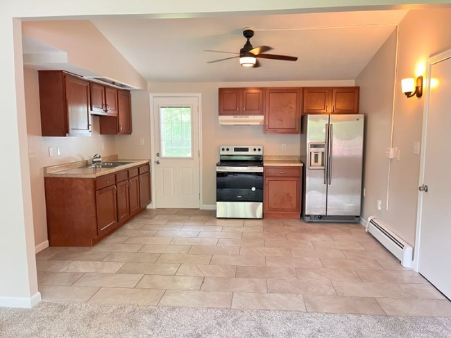 157 N Bobber Ln in Warsaw, IN - Building Photo - Building Photo