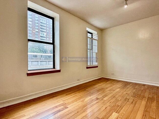 3135 Broadway, Unit 5 in New York, NY - Building Photo - Building Photo