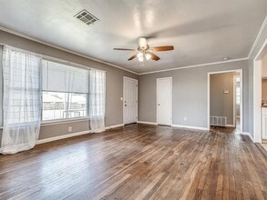 12010 N Walker Ave in Oklahoma City, OK - Building Photo - Building Photo