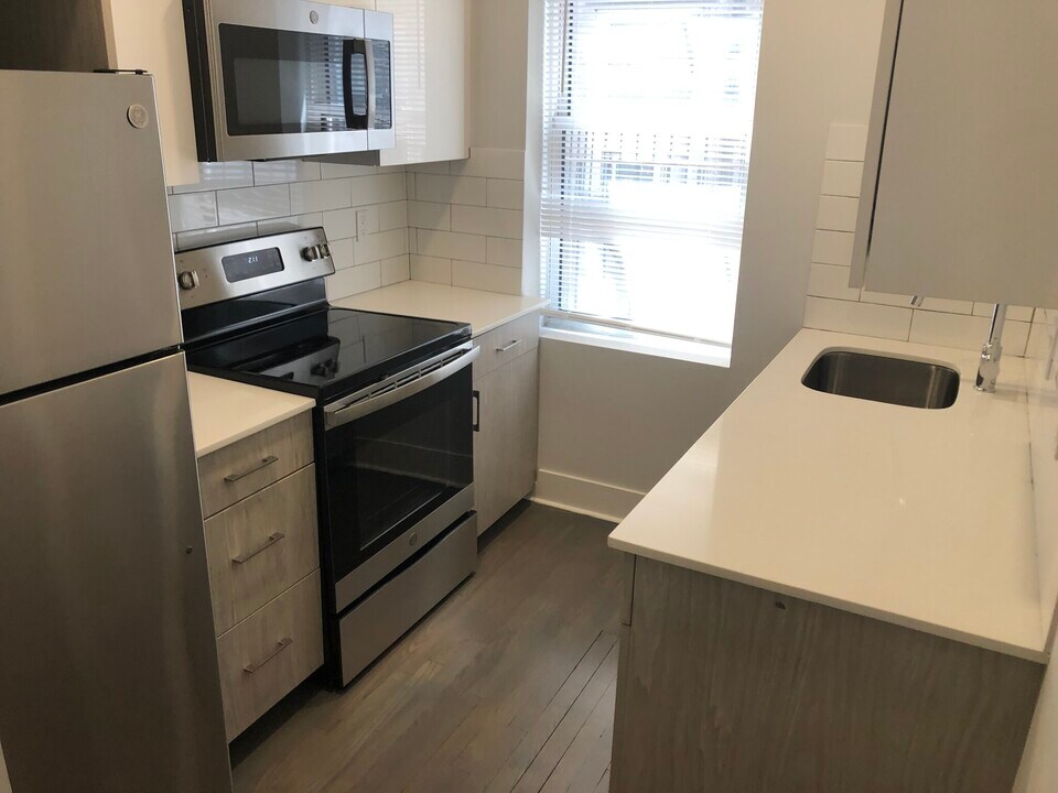 51 Queensberry St Photo