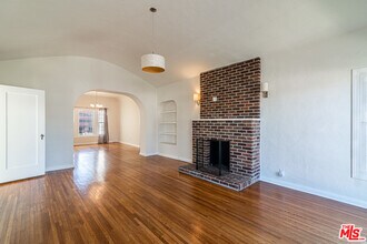 8446 4th St in Los Angeles, CA - Building Photo - Building Photo