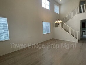 8459 Terracotta Ct in Elk Grove, CA - Building Photo - Building Photo