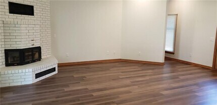 55 Stonehenge Dr in Bentonville, AR - Building Photo - Building Photo