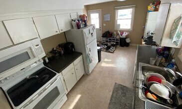 36 E Buffalo St in Duluth, MN - Building Photo - Building Photo