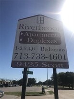 4211 Rockingham St in Houston, TX - Building Photo