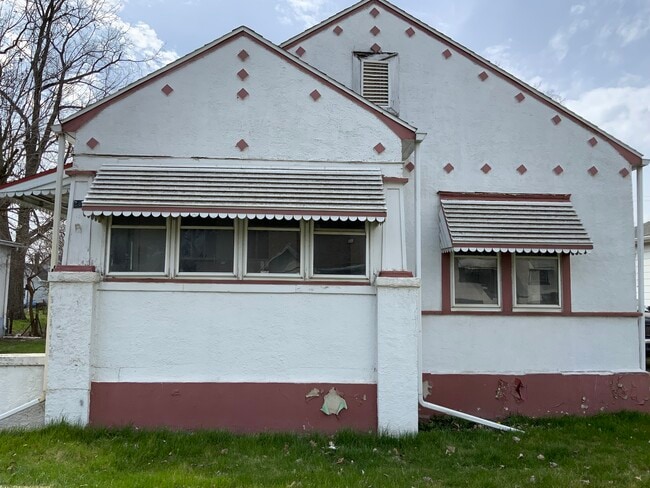 property at 208 Stroup St