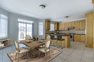 186 Weaver Ct in Vaughan, ON - Building Photo - Building Photo