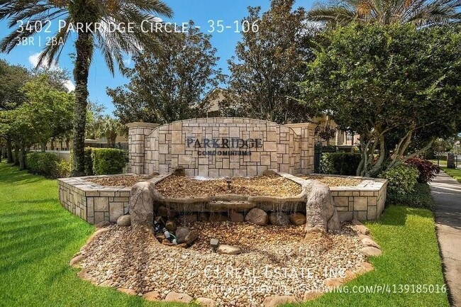 property at 3402 Parkridge Cir