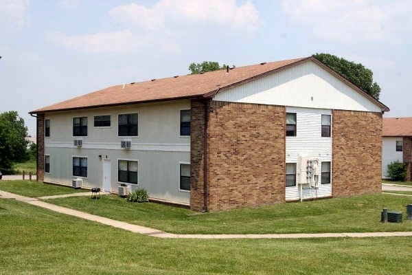 Glenwood in Warrensburg, MO - Building Photo