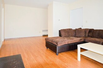 28 Juniper St in Brookline, MA - Building Photo - Building Photo