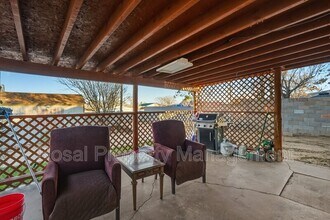 1700 Gschwind Pl SW in Albuquerque, NM - Building Photo - Building Photo