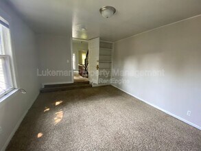 431 W Vine St in Kalamazoo, MI - Building Photo - Building Photo