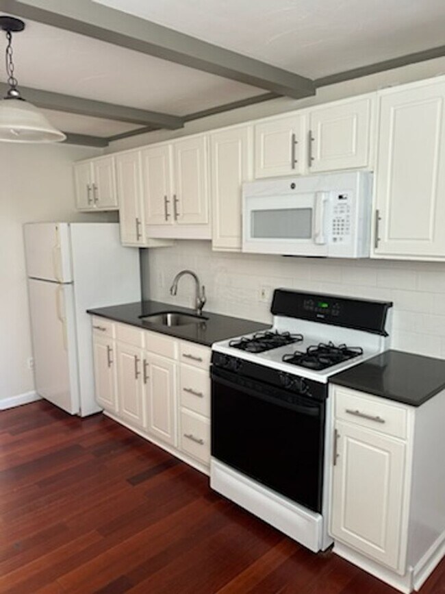 1303 S 6th St in Philadelphia, PA - Building Photo - Building Photo
