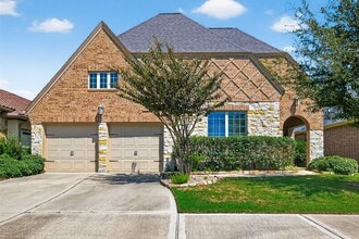 14 Cottage Glen Ln in Fulshear, TX - Building Photo - Building Photo