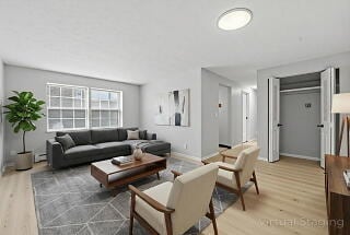 Manor Village Apartments in Bath, NY - Foto de edificio - Building Photo