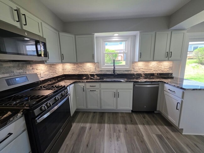 property at 307 Squire Cir