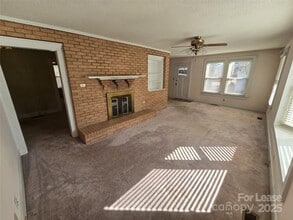 142 Harris St in Rutherfordton, NC - Building Photo - Building Photo