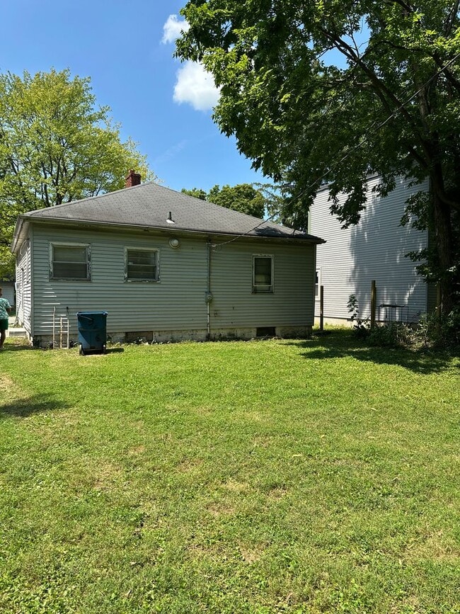 3481 Hillside Ave in Indianapolis, IN - Building Photo - Building Photo