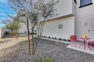 2030 East Michigan Ave in Phoenix, AZ - Building Photo - Building Photo