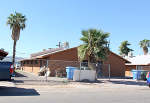 2343 E Pueblo Ave Apartments