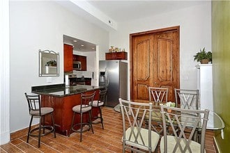 817 6th St NW in Washington, DC - Building Photo - Building Photo