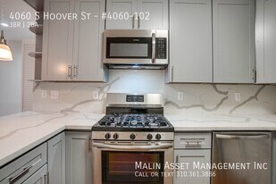 4040-4060 S Hoover St (B) in Los Angeles, CA - Building Photo