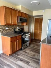 674 Cleo Ct in Wheeling, IL - Building Photo - Building Photo