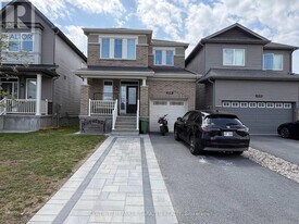 614 Hamsa St in Ottawa, ON - Building Photo