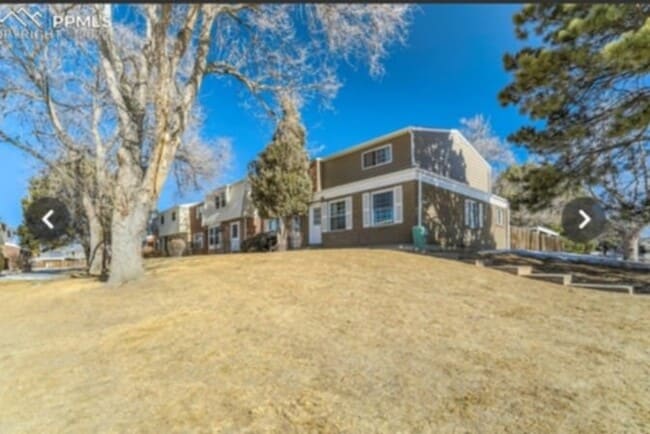 property at 1214 Cree Dr