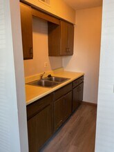 1716 D Ave NE in Cedar Rapids, IA - Building Photo - Building Photo