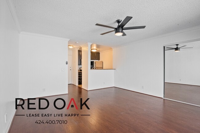 property at 1522 N Formosa Ave